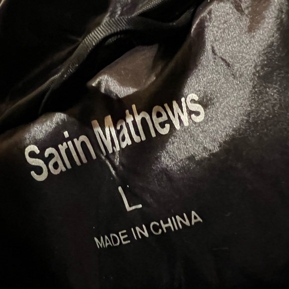 Sarin Mathews Black Lightweight Down Puffer Jacket Coat with Travel Pouch - Picture 9 of 10